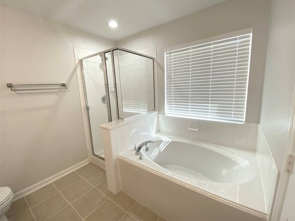 11622 Champions Walk Lane, Houston TX 77066