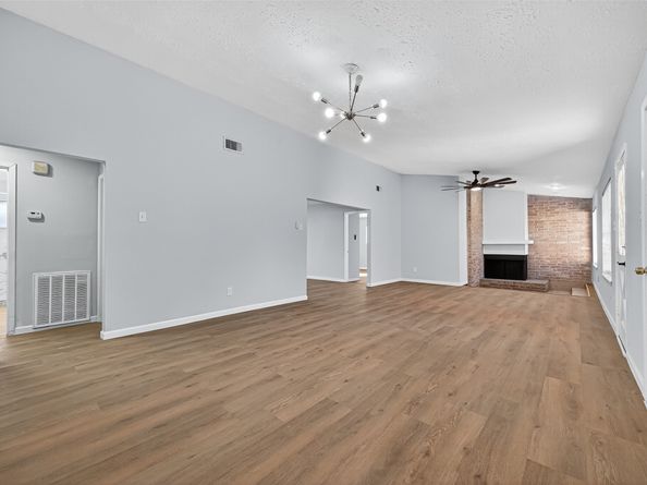 11622 Old Telegraph Road, Houston TX 77067