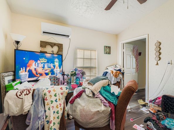 726 Mcdaniel Street, Houston TX 77022