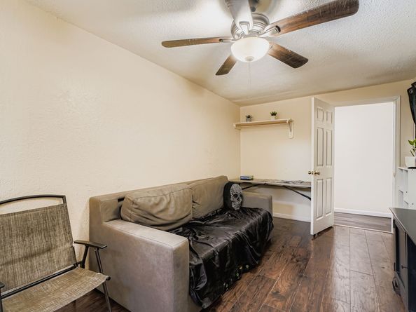 726 Mcdaniel Street, Houston TX 77022