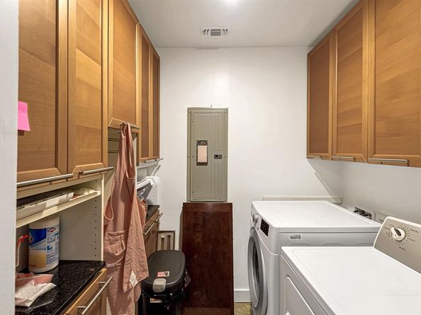 5878 Valley Forge Drive 149, Houston TX 77057