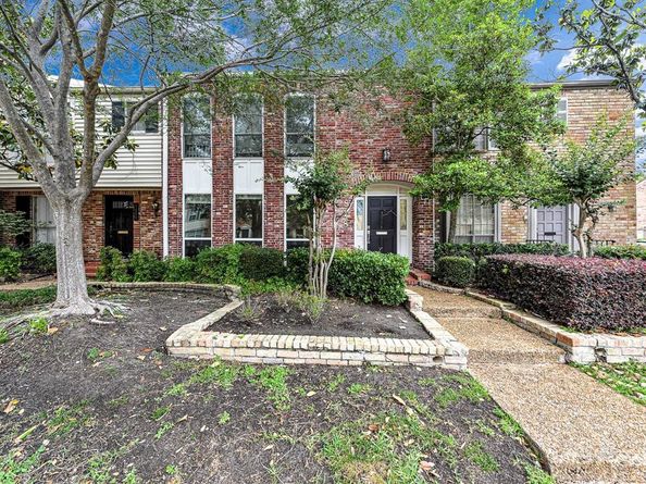 5878 Valley Forge Drive 149, Houston TX 77057