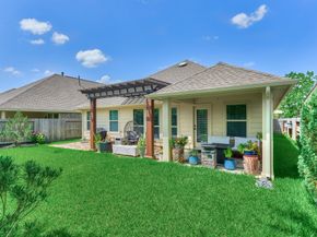 2611 Cedar Path Lane, Conroe TX 77385