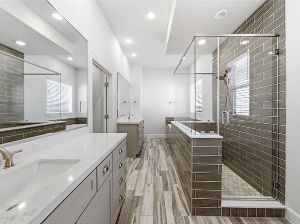 805 Birdsall Street, Houston TX 77007
