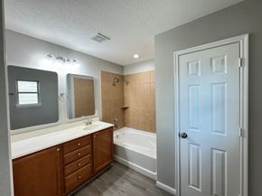 2519 Skyview Point Drive, Houston TX 77047