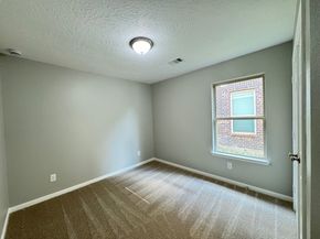 2519 Skyview Point Drive, Houston TX 77047