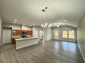 2519 Skyview Point Drive, Houston TX 77047