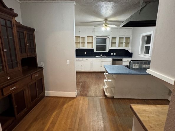 218 Everton Street, Houston TX 77003