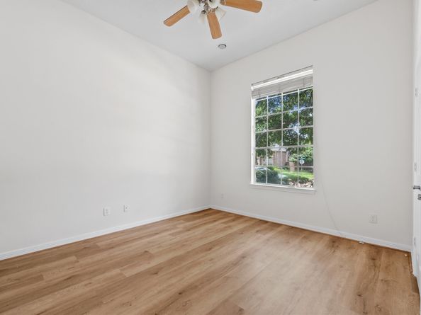 1523 Orchard Park Drive, Houston TX 77077