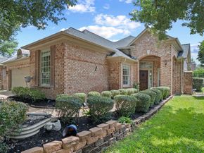 1523 Orchard Park Drive, Houston TX 77077