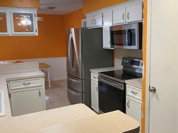 415 N Forest Boulevard, Houston TX 77090