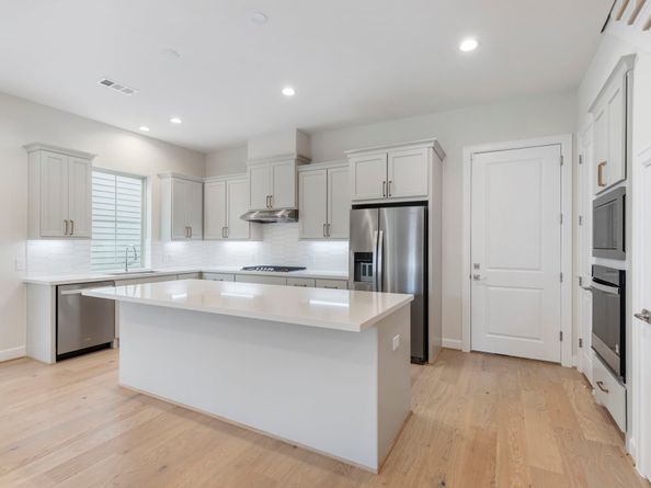 25225 Liberty Mill Drive, Spring TX 77380