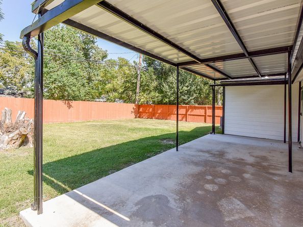 5433 Chennault Road, Houston TX 77033