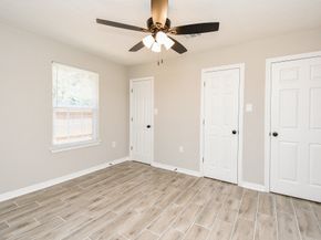 5433 Chennault Road, Houston TX 77033