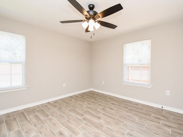 5433 Chennault Road, Houston TX 77033