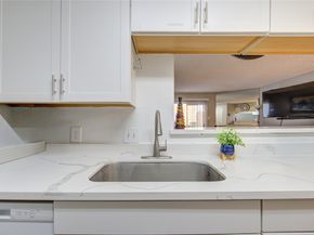 12550 Whittington Dr 408, Houston TX 77077