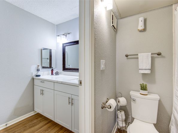 12550 Whittington Dr 408, Houston TX 77077