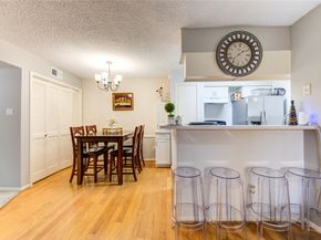 12550 Whittington Dr 408, Houston TX 77077