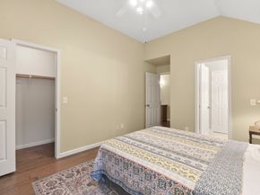 34 S Old Cedar Circle, Spring TX 77382