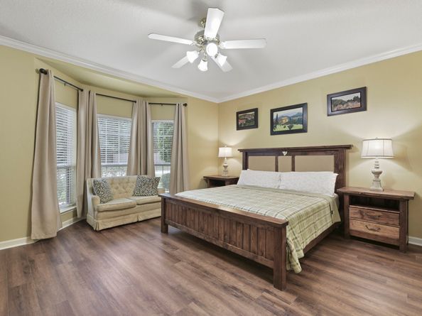 34 S Old Cedar Circle, Spring TX 77382