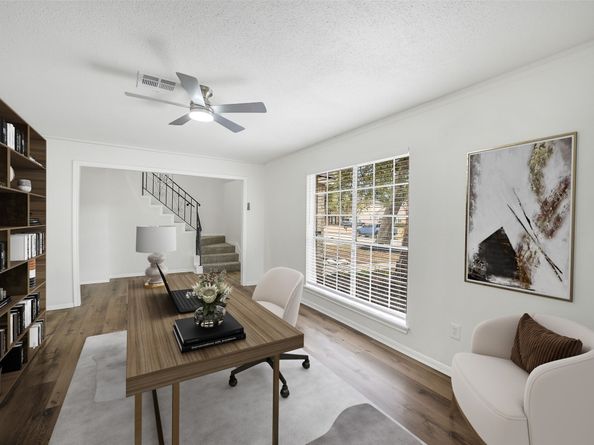 5914 Pebble Springs Drive, Houston TX 77066