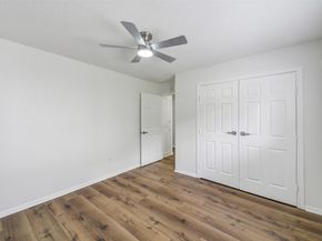 5914 Pebble Springs Drive, Houston TX 77066