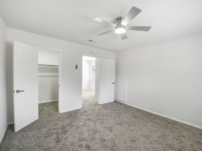 5914 Pebble Springs Drive, Houston TX 77066