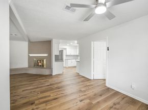 5914 Pebble Springs Drive, Houston TX 77066