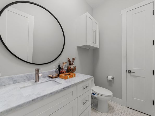 1805 Chestnut Street, Houston TX 77009
