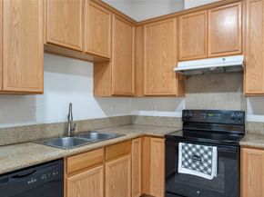 12989 Bellaire Boulevard 3, Houston TX 77072
