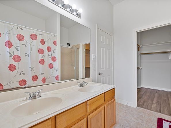 12989 Bellaire Boulevard 3, Houston TX 77072
