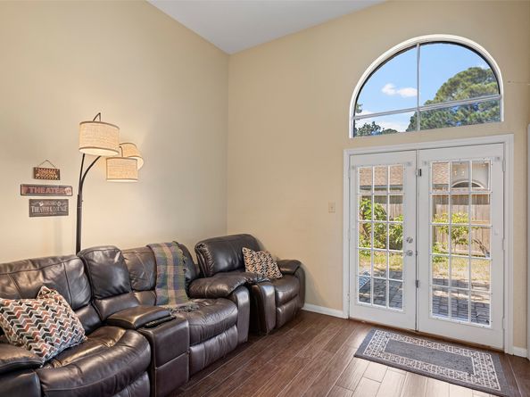 15954 Oak Mountain Drive, Houston TX 77095