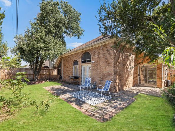 15954 Oak Mountain Drive, Houston TX 77095