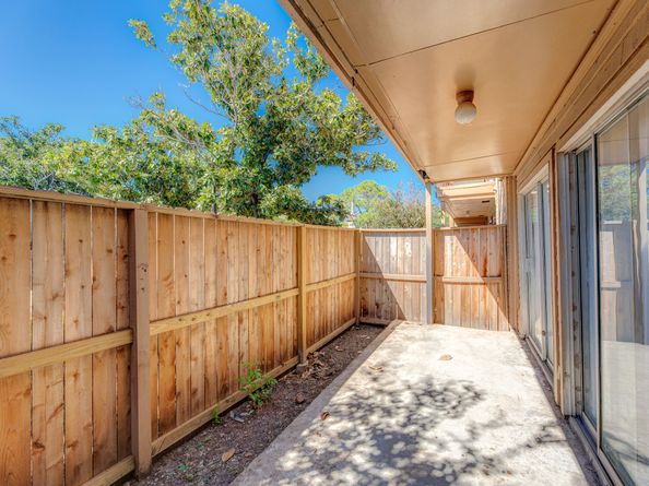 10555 Turtlewood Court 116, Houston TX 77072
