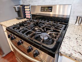 12510 W Hillock Lane, Houston TX 77047
