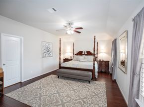 12510 W Hillock Lane, Houston TX 77047