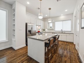 1050 Timbergrove Yards Lane, Houston TX 77008