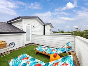 1050 Timbergrove Yards Lane, Houston TX 77008
