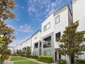 1050 Timbergrove Yards Lane, Houston TX 77008