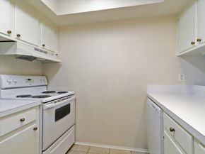 3131 Southwest Freeway C29, Houston TX 77098