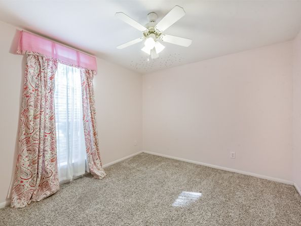 13203 Yaupon Holly Lane, Houston TX 77044