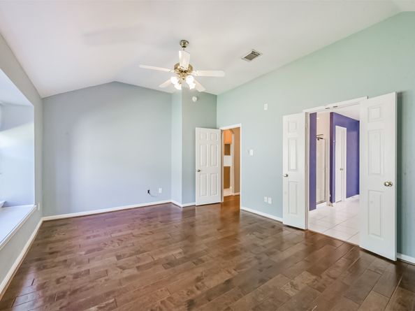 13203 Yaupon Holly Lane, Houston TX 77044