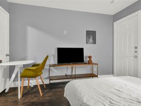 3714 Dabney Street 10, Houston TX 77026