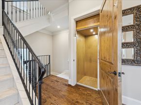 5207 Calle Montilla Place, Houston TX 77007