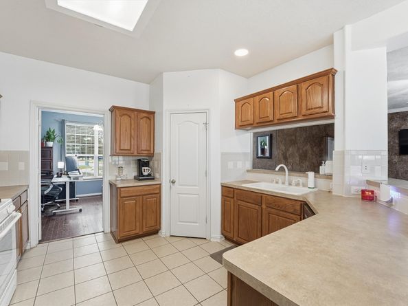 11918 Flattop Lane, Tomball TX 77377