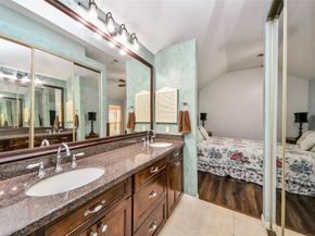 11638 Evesborough Drive, Houston TX 77099