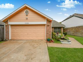 11638 Evesborough Drive, Houston TX 77099