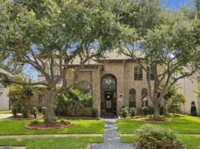 934 Poydras Street, Sugar Land TX 77498