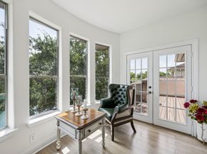 934 Poydras Street, Sugar Land TX 77498