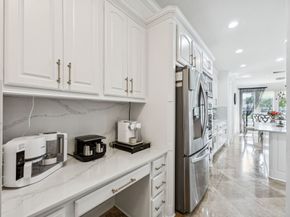 934 Poydras Street, Sugar Land TX 77498